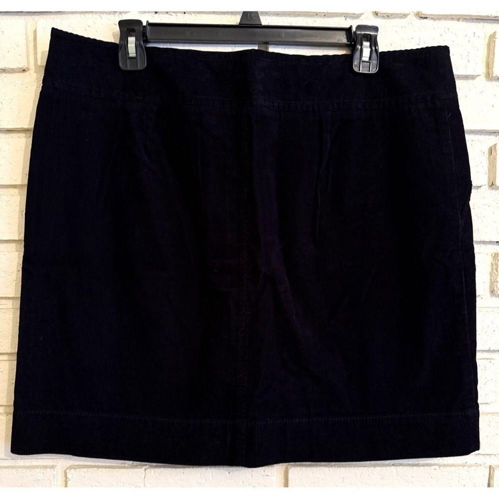 Ann Taylor LOFT Black Corduroy A-Line Skirt Size 12 Front‎ Pleat & Pockets NWOT